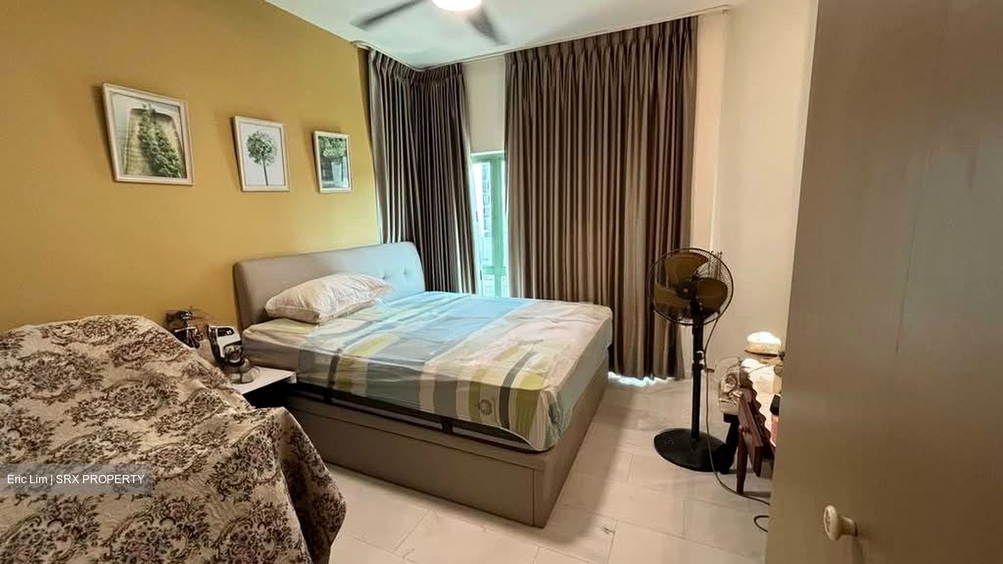 Hillview Park (D23), Condominium #570562041